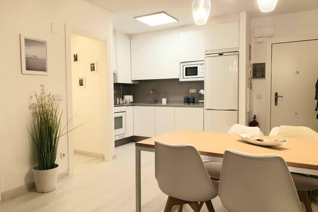 Apartamento Nuevo-casco Histórico-parking Gratuito.